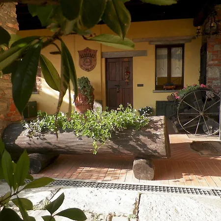 Al Castello Couette-café *