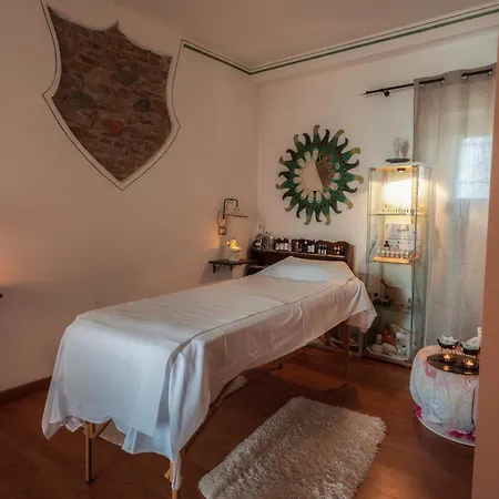 Al Castello Bed & Breakfast