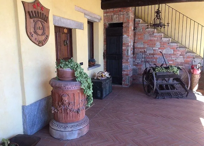 לינה וארוחת בוקר Al Castello Casale Litta
